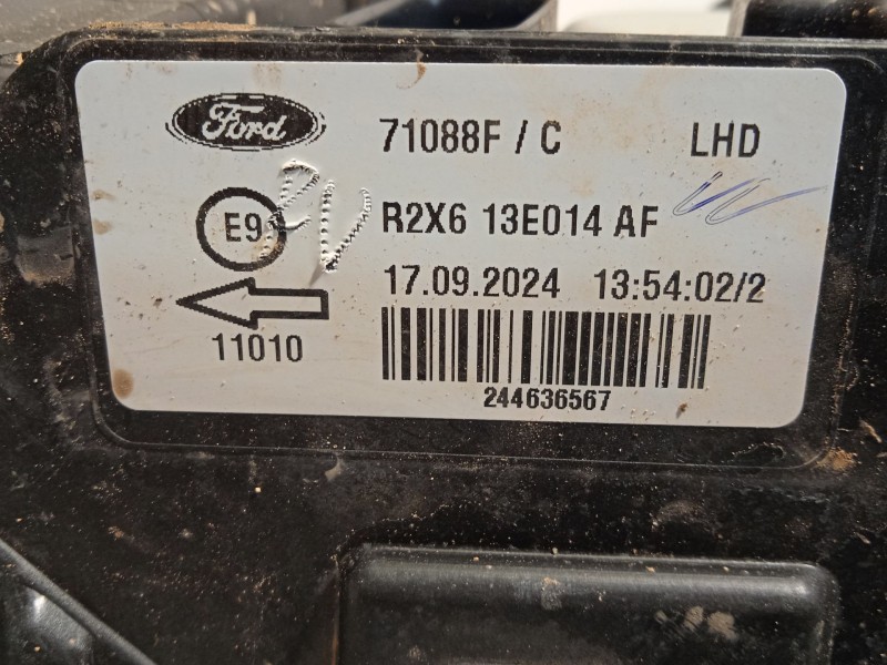 Recambio de faro derecho para ford tourneo courier 1.0 ecoboost referencia OEM IAM R2X613E014AF 2833282 