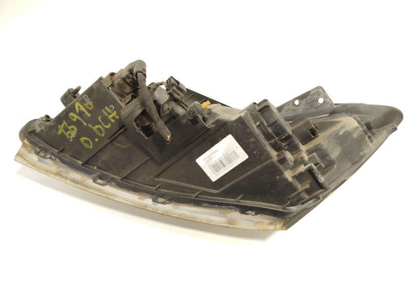 Recambio de faro derecho para kia cee´d hatchback (ed) 1.6 crdi 115 referencia OEM IAM 921021H000  