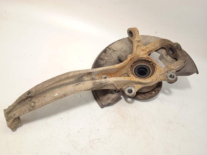 Recambio de mangueta delantera derecha para audi q7 (4lb) 3.0 tdi quattro referencia OEM IAM 7L0407256A  