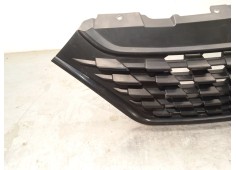 Recambio de rejilla delantera para iveco daily vi furgoneta 35s16, 35c16, 70c16 referencia OEM IAM 5802799778   2