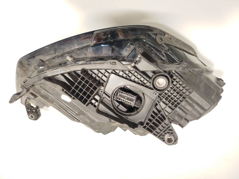 Recambio de faro izquierdo para audi a1 sportback (gba) 25 tfsi referencia OEM IAM 82A941033D 82A941773 90106082