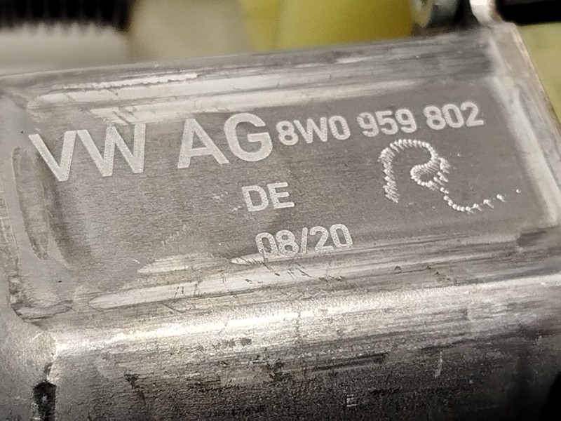 Recambio de elevalunas delantero derecho para audi a1 sportback (gba) 25 tfsi referencia OEM IAM 82G837462 8W0959802 