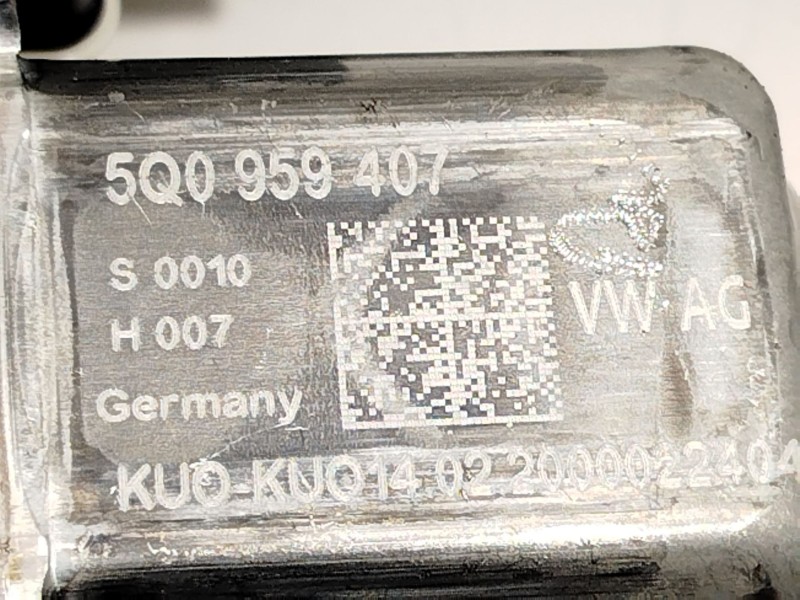 Recambio de elevalunas trasero izquierdo para audi a1 sportback (gba) 25 tfsi referencia OEM IAM 82G839461 5Q0959407 