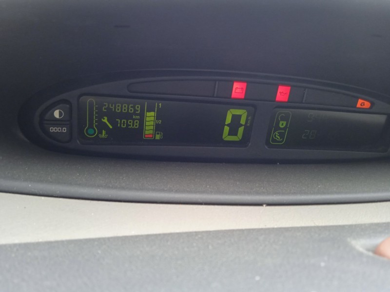 citroën xsara picasso (n68) del año 2003