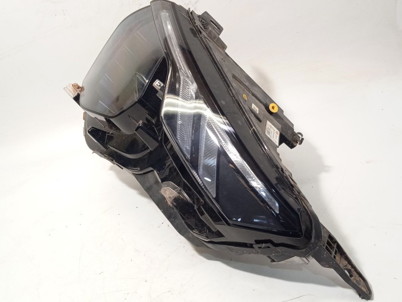 Recambio de faro izquierdo para ford tourneo courier 1.0 ecoboost referencia OEM IAM R2X613E015AF 2833284 