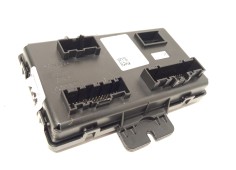 Recambio de modulo electronico para ford tourneo courier 1.0 ecoboost referencia OEM IAM R2X618D493AC 2745430 