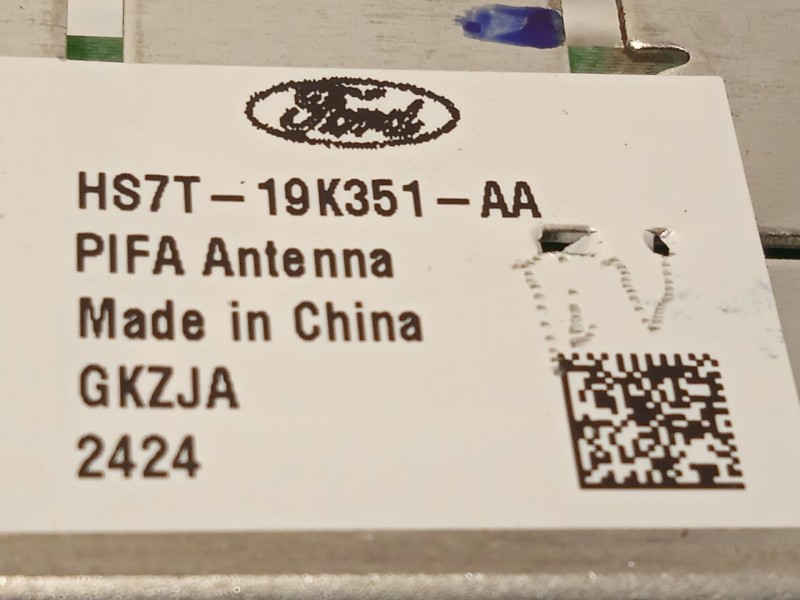 Recambio de antena para ford tourneo courier 1.0 ecoboost referencia OEM IAM HS7T19K351AA 5416238 