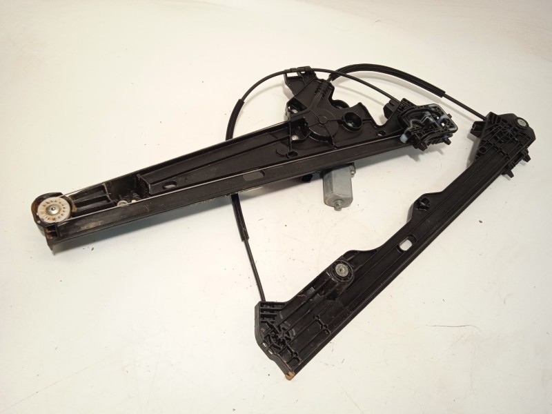 Recambio de elevalunas delantero derecho para ford tourneo courier 1.0 ecoboost referencia OEM IAM R2X6V23200BB 2707231 