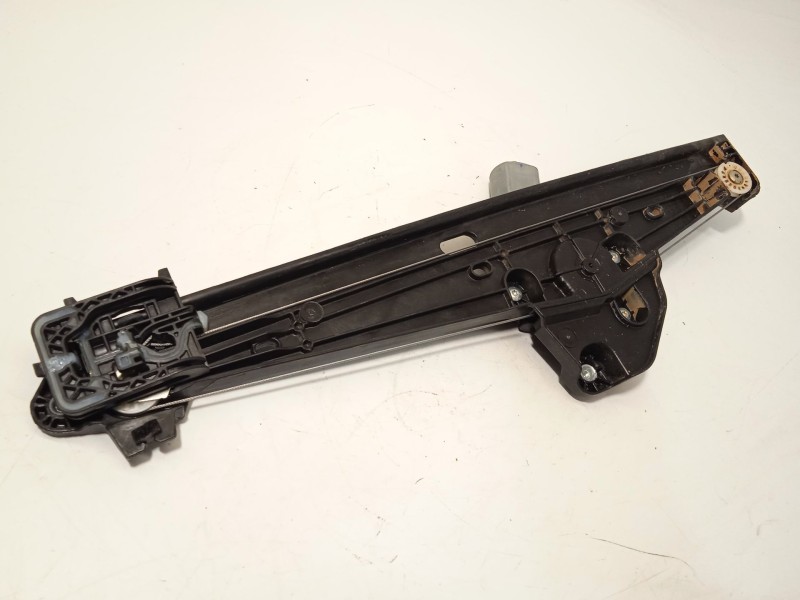 Recambio de elevalunas trasero derecho para ford tourneo courier 1.0 ecoboost referencia OEM IAM R2X6V27000AB 2707234 