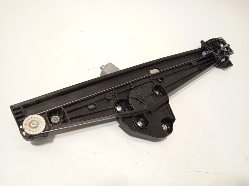 Recambio de elevalunas trasero izquierdo para ford tourneo courier 1.0 ecoboost referencia OEM IAM R2X6V27001AB 2707235 