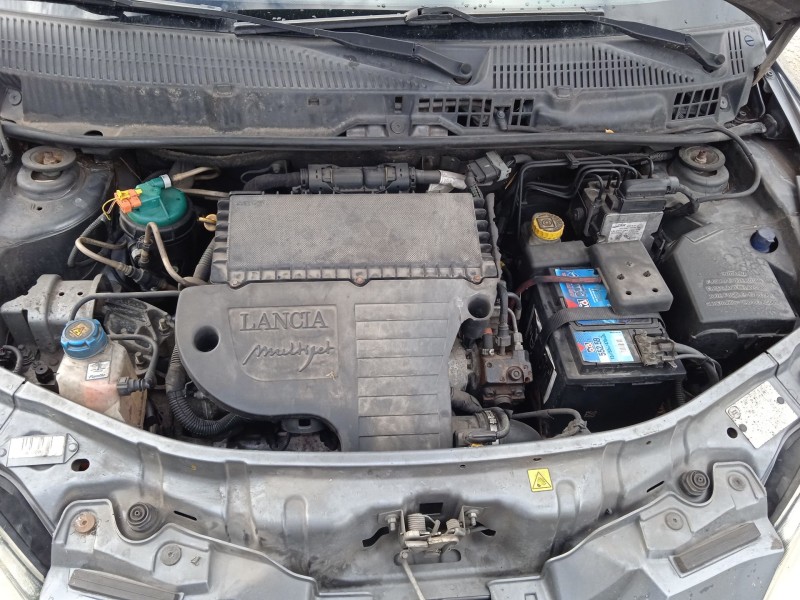 lancia ypsilon (843_) del año 2008