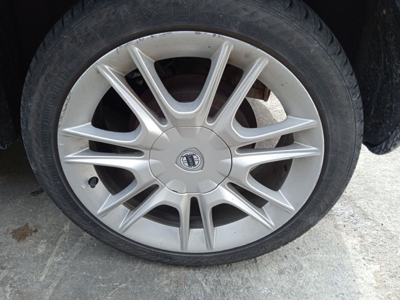 lancia ypsilon (843_) del año 2008