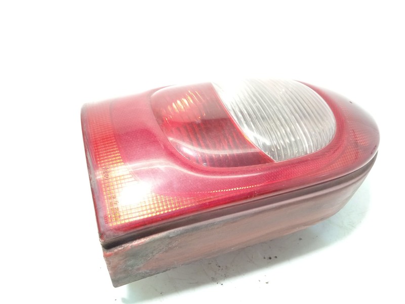 Recambio de piloto trasero izquierdo para citroën xsara picasso (n68) 2.0 hdi referencia OEM IAM 9631564080  89300231