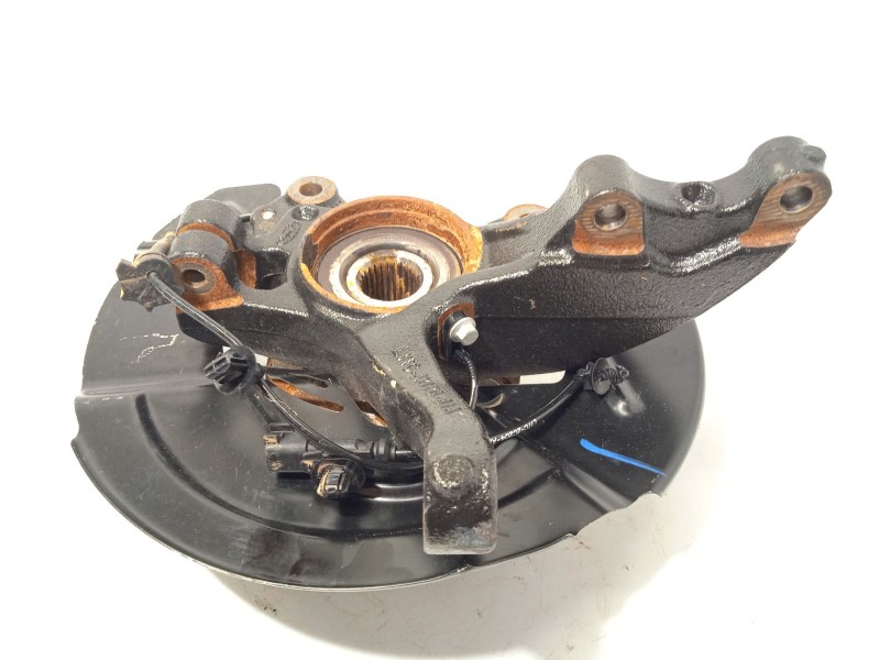 Recambio de mangueta delantera derecha para ford tourneo courier 1.0 ecoboost referencia OEM IAM L1TC3K170B1A 2413002 2413072