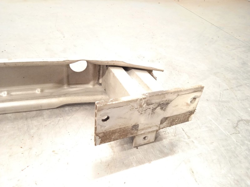 Recambio de refuerzo paragolpes trasero para opel insignia a (g09) 2.0 cdti (68) referencia OEM IAM 12772411  