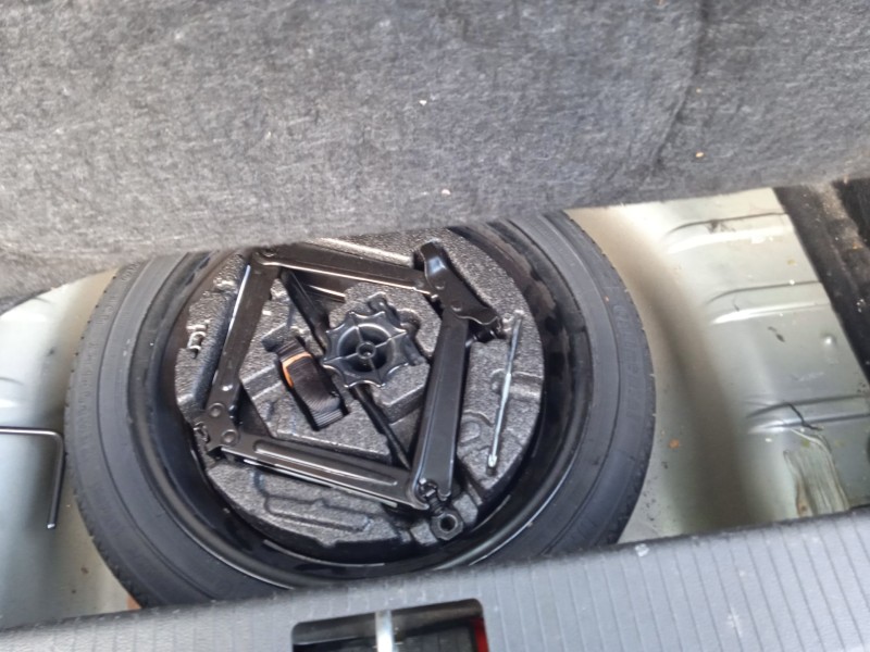 opel astra j (p10) del año 2010