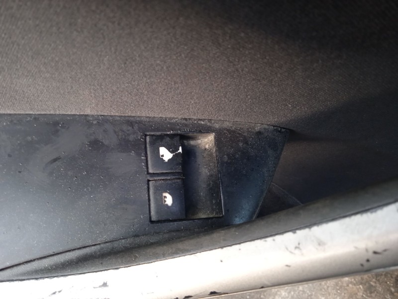 opel astra j (p10) del año 2010