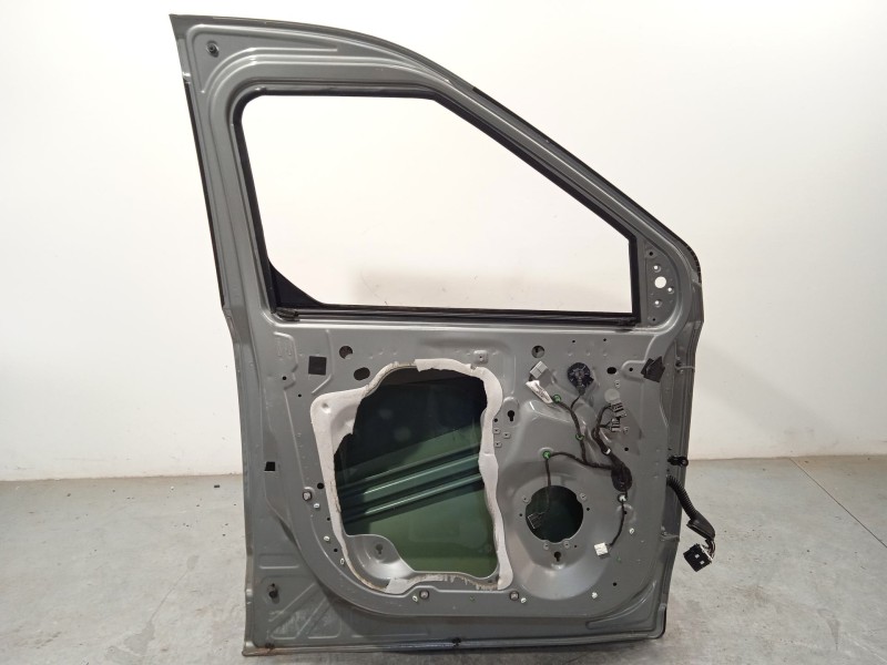 Recambio de puerta delantera izquierda para ford tourneo courier 1.0 ecoboost referencia OEM IAM 2817963 PR2X6V20125AB 