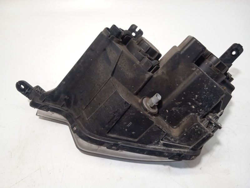 Recambio de faro derecho para opel antara a (l07) 2.0 cdti 4x4 referencia OEM IAM 96627136  