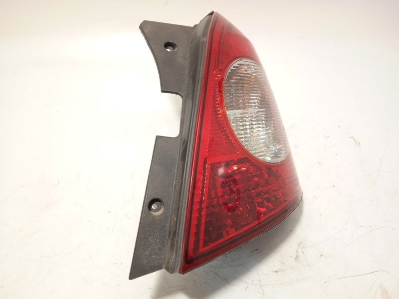 Recambio de piloto trasero derecho para opel antara a (l07) 2.0 cdti 4x4 referencia OEM IAM 96673816  