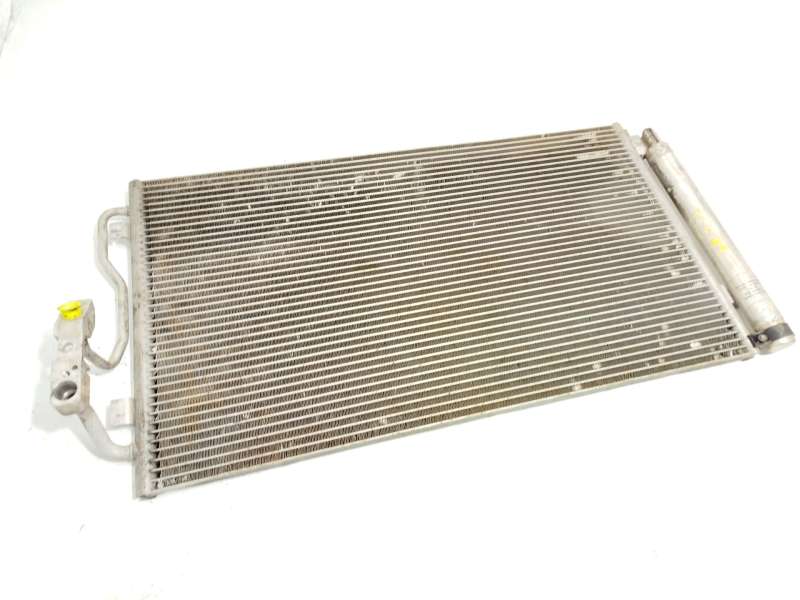 CONDENSADOR / RADIADOR AIRE ACONDICIONADO 64506804722 