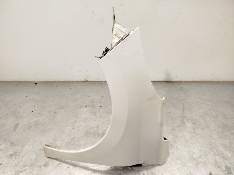 Recambio de aleta delantera izquierda para peugeot 207/207+ (wa_, wc_) 1.6 hdi referencia OEM IAM 7840R9  