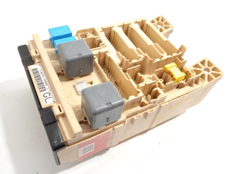 CAJA RELES / FUSIBLES 8273048530 