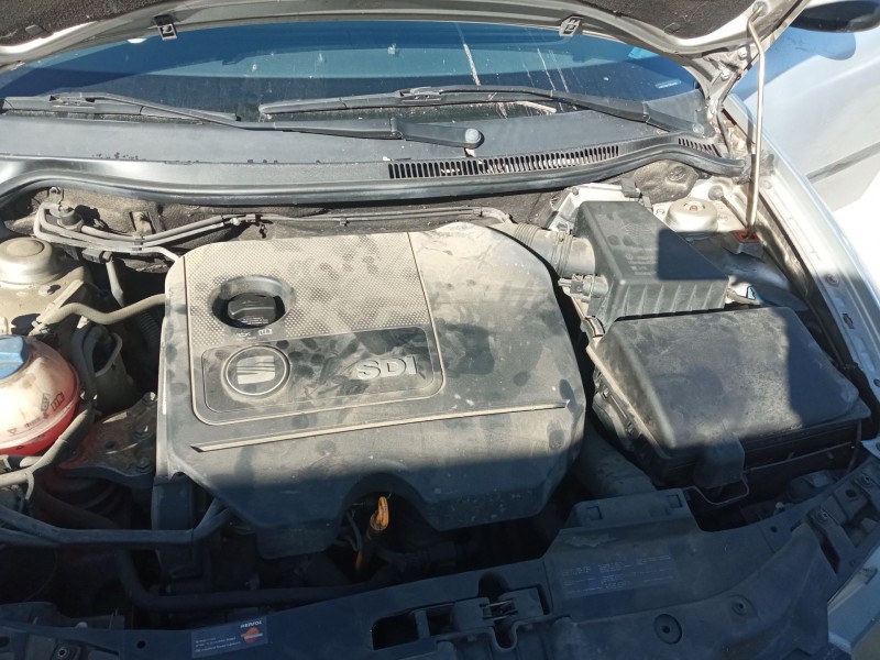 seat cordoba (6l2) del año 2003