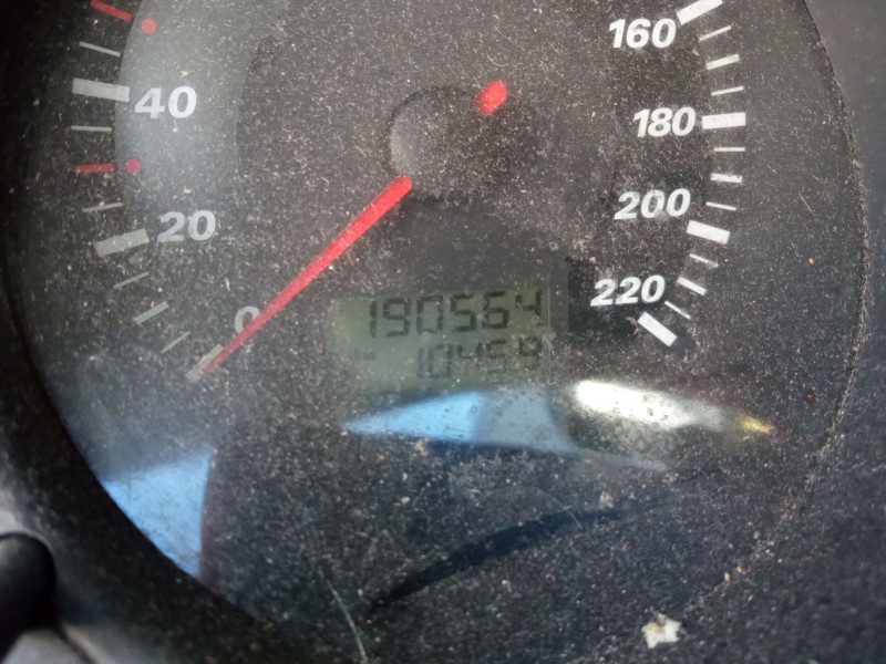 seat cordoba (6l2) del año 2003