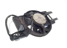 Recambio de electroventilador para ford focus iii sedán 1.0 ecoboost referencia OEM IAM BV618C607SC 1815246 