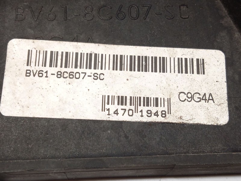 Recambio de electroventilador para ford focus iii sedán 1.0 ecoboost referencia OEM IAM BV618C607SC 1815246 