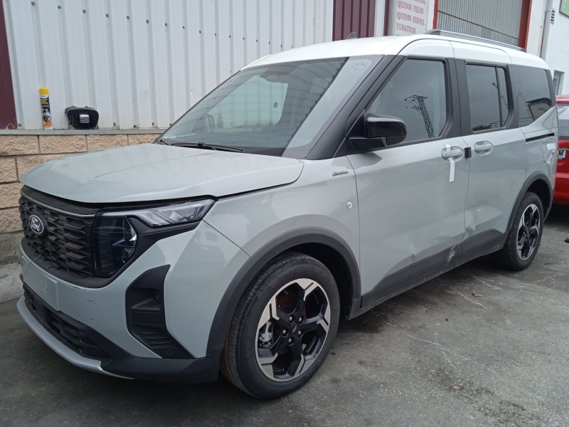 ford tourneo courier del año 2024