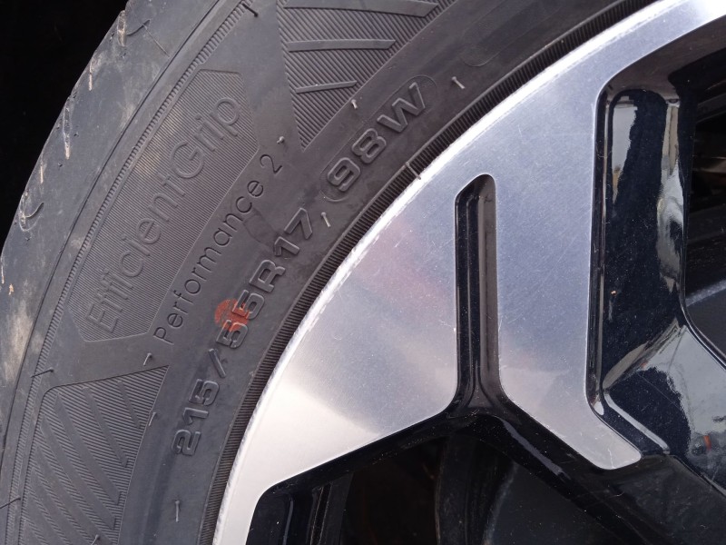 ford tourneo courier del año 2024