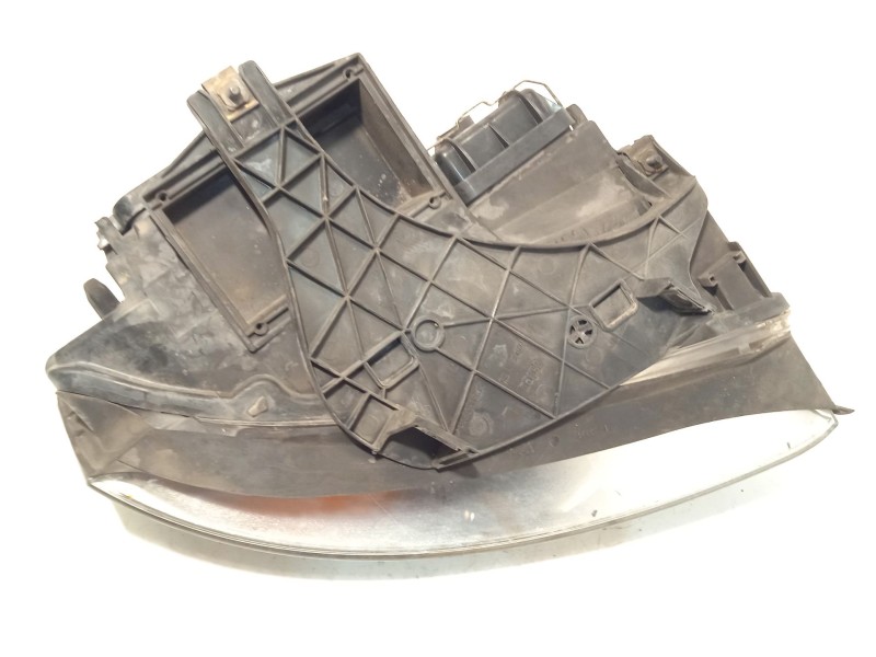 Recambio de faro izquierdo para audi a4 b6 avant (8e5) 1.9 tdi referencia OEM IAM 8E0941003F 8E0941029C 89305690