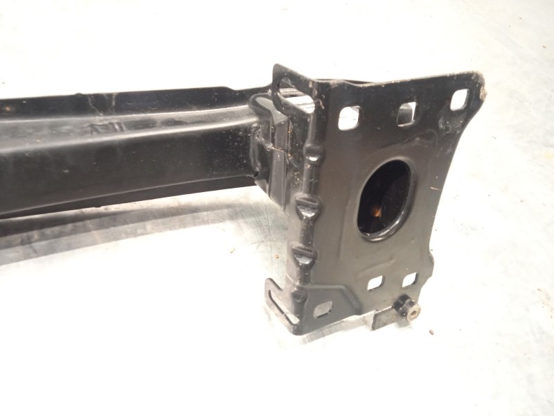 Recambio de refuerzo paragolpes delantero para seat arona (kj7, kjp) 1.0 tsi referencia OEM IAM 6F0807095A 6F0807109H 