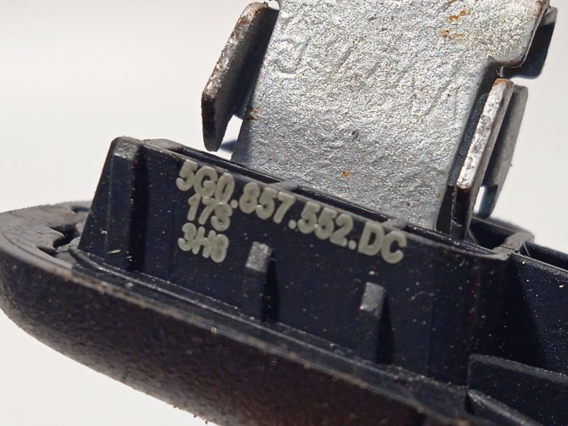 Recambio de parasol derecho para seat arona (kj7, kjp) 1.0 tsi referencia OEM IAM 5G0857552DC 5G0857552DC3H8 