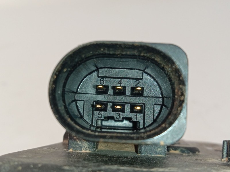 Recambio de caja mariposa para seat arona (kj7, kjp) 1.0 tsi referencia OEM IAM 05C133062  V29090880A