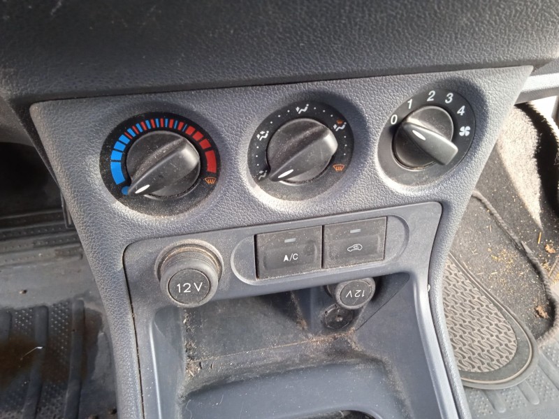 ford transit connect (p65_, p70_, p80_) del año 2013