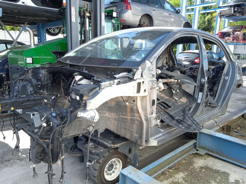KIA RIO (YB)
