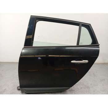 PUERTA TRASERA IZQUIERDA 821012909R 