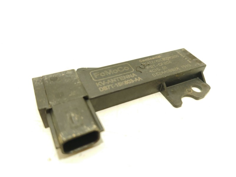 Recambio de antena para ford puma (j2k, cf7) 1.0 ecoboost referencia OEM IAM DS7T15K603AA 2532404 A2C80045200