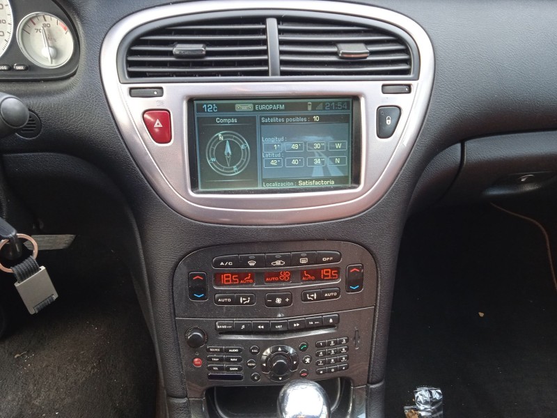 peugeot 607 (9d, 9u) del año 2007