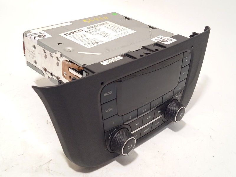 Recambio de sistema audio / radio cd para iveco daily vi furgoneta 35s16, 35c16, 70c16 referencia OEM IAM 5802902247  