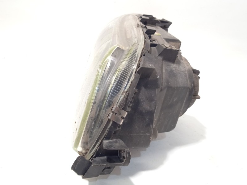 Recambio de faro derecho para volvo s60 i (384) d5 referencia OEM IAM 89007898  8693548