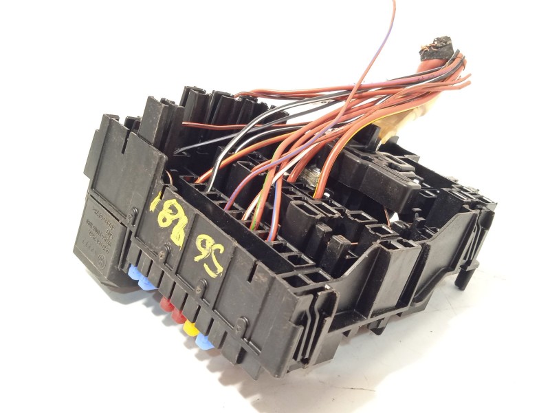 Recambio de caja reles / fusibles para cupra leon (kl1, ku1, kug) 1.5 tsi referencia OEM IAM 5WA937125B  