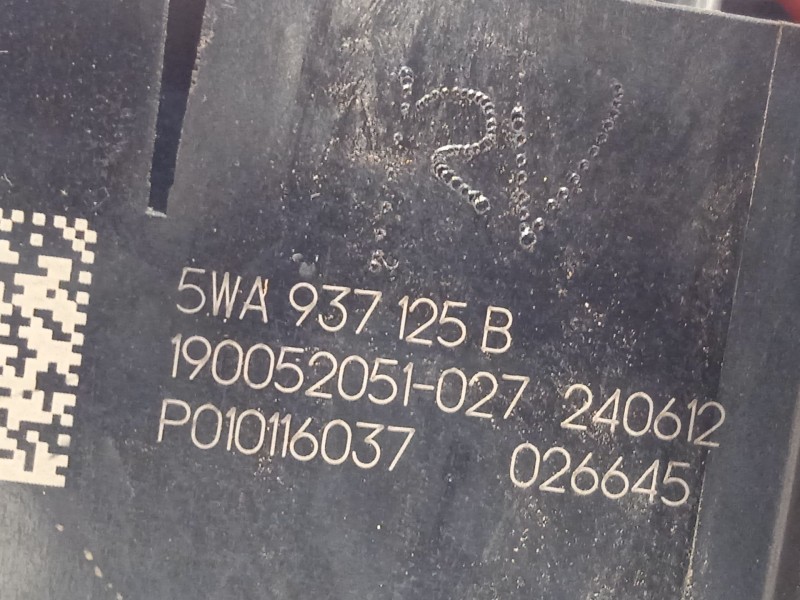 Recambio de caja reles / fusibles para cupra leon (kl1, ku1, kug) 1.5 tsi referencia OEM IAM 5WA937125B  