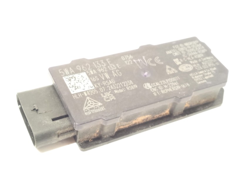 Recambio de antena para cupra leon (kl1, ku1, kug) 1.5 tsi referencia OEM IAM 5WA962133E  