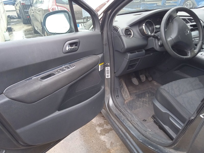 peugeot 3008 i monospace (0u_) del año 2011