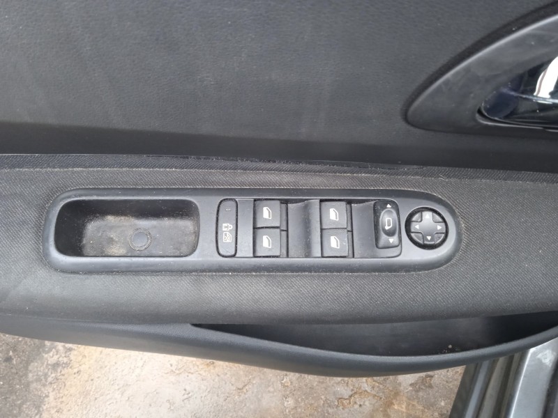 peugeot 3008 i monospace (0u_) del año 2011