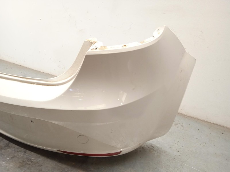 Recambio de paragolpes trasero para seat leon (1p1) 1.6 tdi referencia OEM IAM 1P0807421D 1P0807421DGRU 